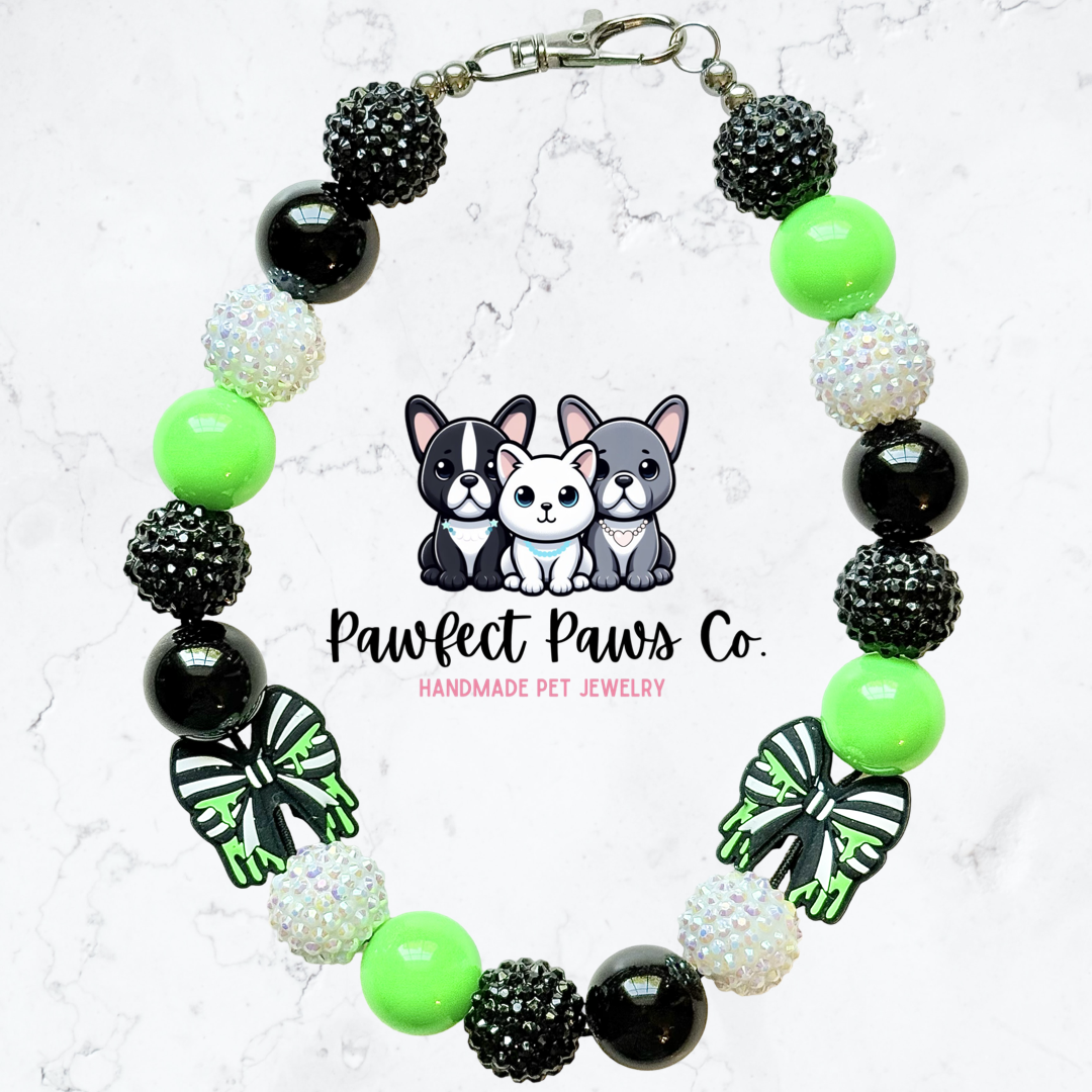 Beetle Bows* Green, Black & White Sparkle Bow Custom Beaded Dog/Cat Necklace!
