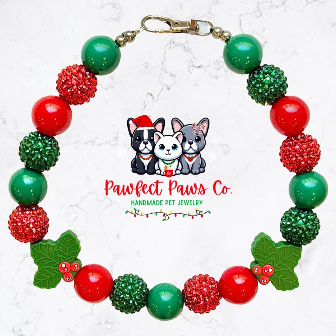 Under the Mistletoe* Red & Green Sparkle Christmas Custom Beaded Dog/Cat Necklace!